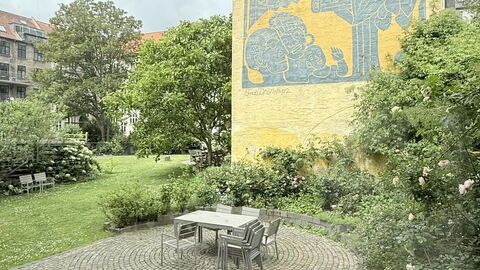 Nørrebro - 2 People - Cozy Apartment: Garden