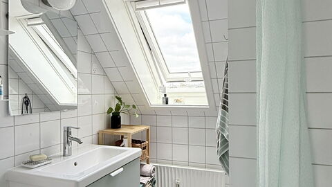 Vesterbro - 2 People - Loft Apartment: Bathroom
