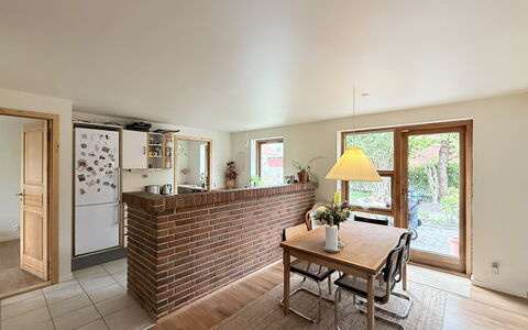 Full House - 3 Br - 2 Bathrooms - Parking: Dining Room, Kitchen