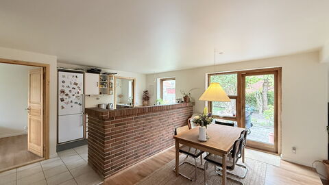 Full House - 3 Br - 2 Bathrooms - Parking: Dining Room, Kitchen