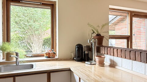 Full House - 3 Br - 2 Bathrooms - Parking: Kitchen