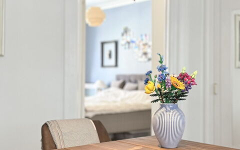 Østerbro - Close to Metro - 2 Br - 4 People: Dining Room