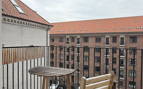 Østerbro - Close Metro - 2 People - 1 Br: Balcony / Terrace / Patio