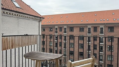 Østerbro - Close Metro - 2 People - 1 Br: Balcony / Terrace / Patio