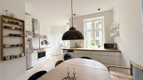 Vesterbro - Enghave Plads - 2 Br - 3 People: Kitchen