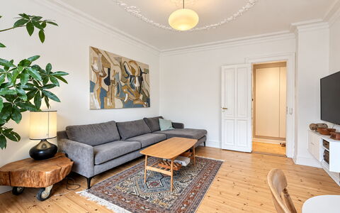 Islands Brygge - Bright Apartment - Water - 2 Br: Living Room