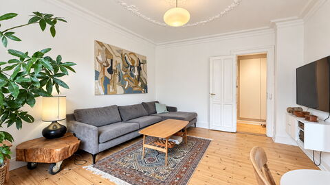 Islands Brygge - Bright Apartment - Water - 2 Br: Living Room