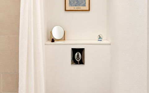 Nørrebro - 4 People - 2 Br - Close to Lakes: Bathroom
