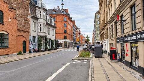 Nørrebro - 4 People - 2 Br - Close to Lakes: Building Exterior