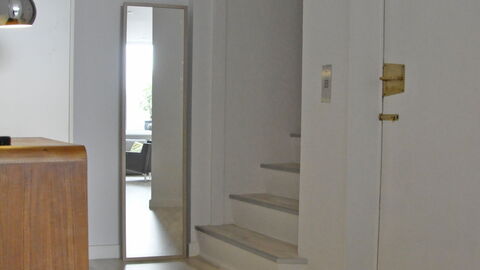 Købmagergade - Copenhagen Downtown: Main Entrance, Room Detail