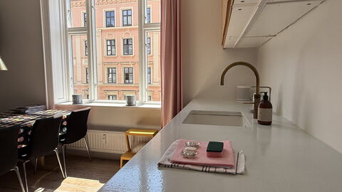 Holsteinsgade - The Quiet Neighbourhood: Dining Room, Kitchen