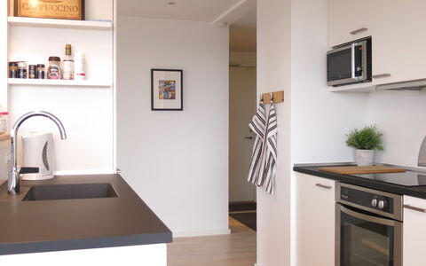 Islands Brygge - Nice View 8th Floor: Dining Room, Kitchen, Living Room