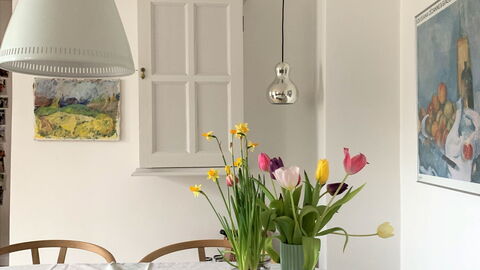 Close To The Lakes - Close To Center