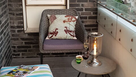 Free Parking - 1 Br - 2 People - Close To Water: Balcony / Terrace / Patio