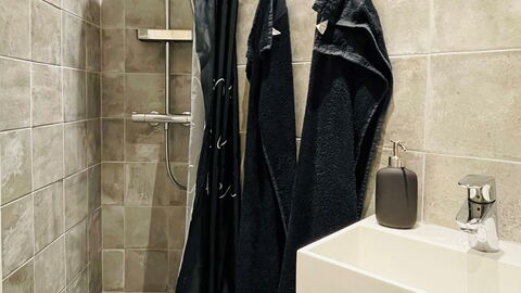 Østerbro - The Quiet Neighbourhood: Bathroom