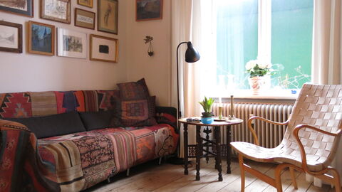 Center - Close To The King- 2 Persons: Common Room, Living Room