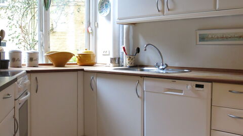 Center - Close To The King- 2 Persons: Kitchen