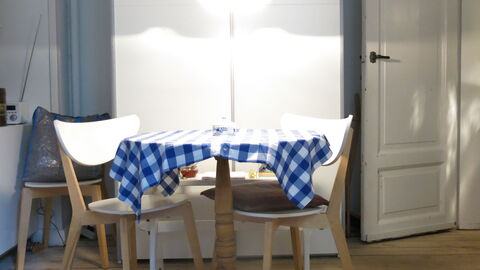 Center - Close To The King- 2 Persons: Kitchen