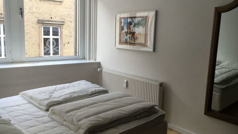 Luxury In The Centre Of The Centre: Bedroom