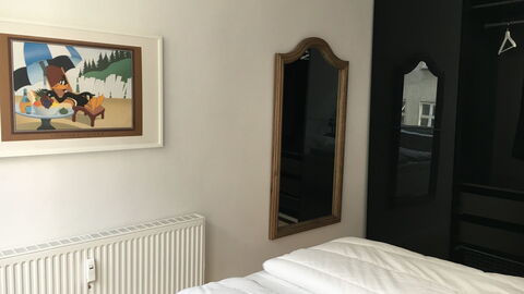 Luxury In The Centre Of The Centre: Bedroom