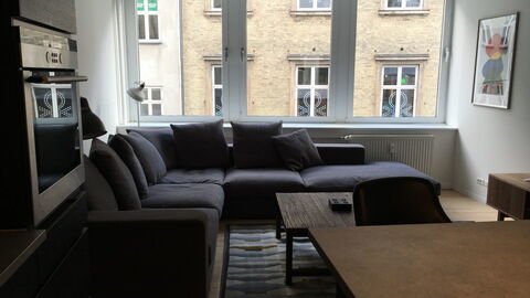 Luxury In The Centre Of The Centre: Living Room