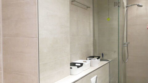 Luxury In The Centre Of The Centre: Bathroom